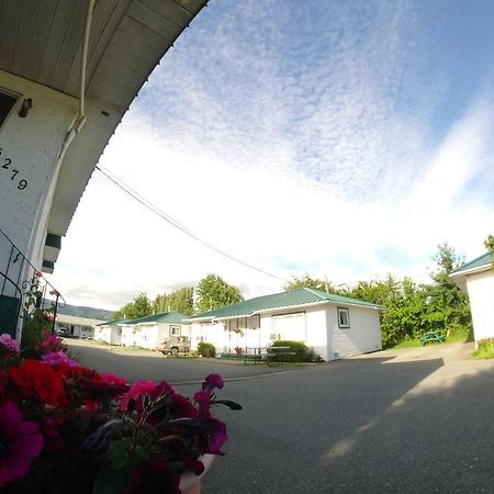 Somass Motel Port Alberni Exterior photo