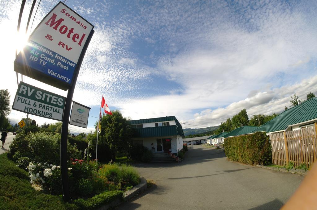 Somass Motel Port Alberni Exterior photo